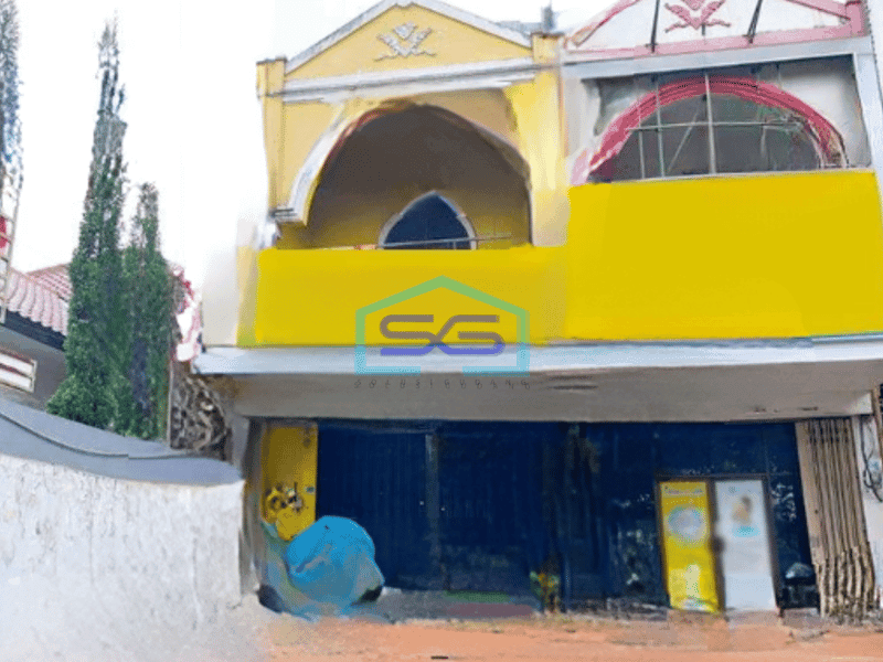 Disewakan Ruko 2 Lantai Lokasi Startegis di Klojen Malang Luas Tanah  185 m² Bebas Banjir