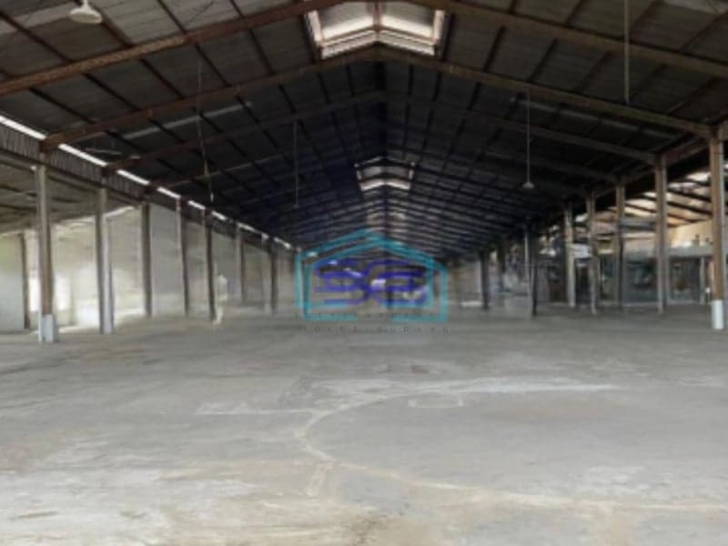 Disewakan Gudang Lokasi Strategis Luas Bangunan  7900 m² di Pekalongan Barat