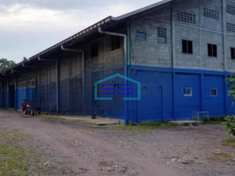 Dijual Gudang Luas Tanah  10000 m² Lokasi Strategis di Tugu Semarang