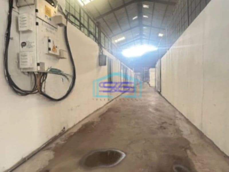 Disewakan Gudang Luas Bangunan  1600 m² Lokasi Bebas Banjir di Cipondoh Tangerang