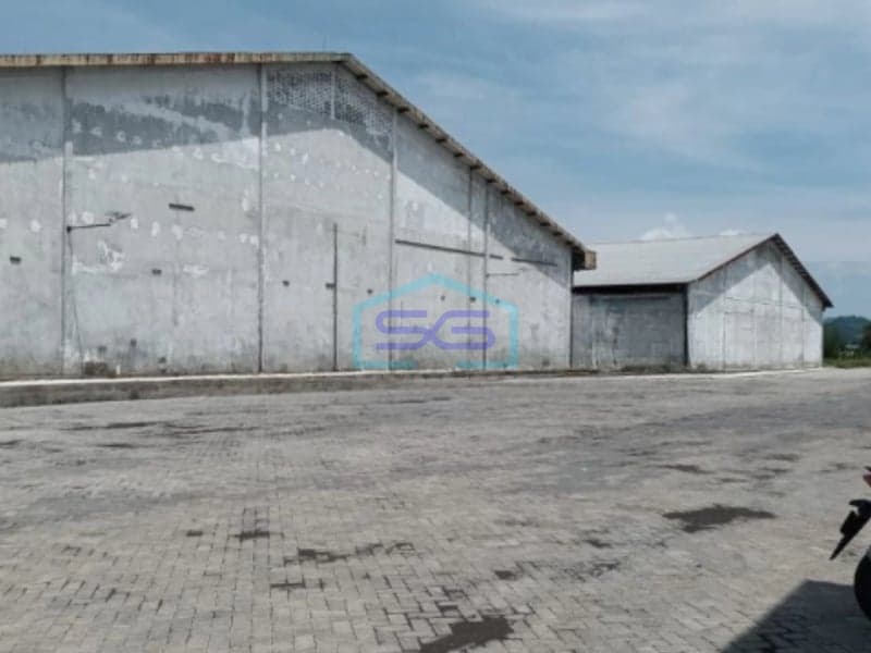 Disewakan Gudang Di Jl Raya Manado Bitung Kolongan Pas Ekspedisi Kalawat, Minahasa Utara Luas Bangunan  594 m²