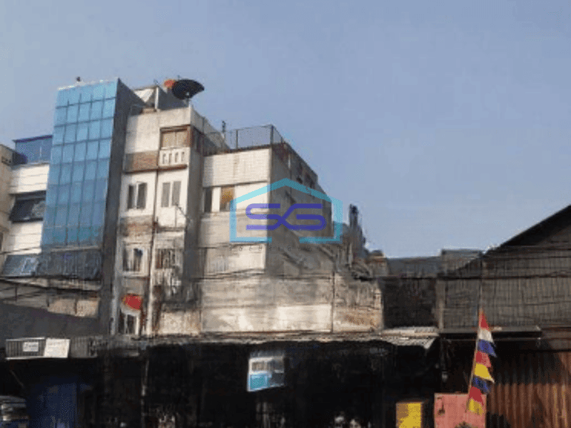 Dijual Ruko Pinggir Jalan Raya Jembatan Lima Jakarta Barat Luas Tanah 240 m²