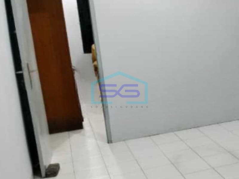 For Sale: 3-Story Ready-to-Occupy Shop House in Cengkareng West Jakarta with Freehold Title