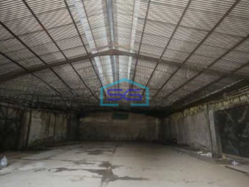 Disewakan Gudang Luas Bangunan 630 m2 Lokasi di Pluit Jakarta Utara