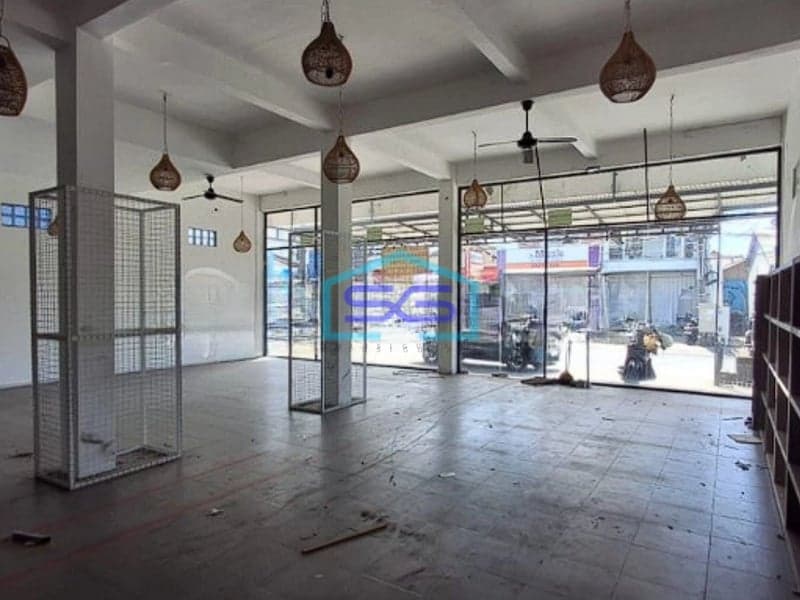 Disewakan Ruang Usaha Extra Luas di Canggu Badung Bali  Luas Bangunan 600m2