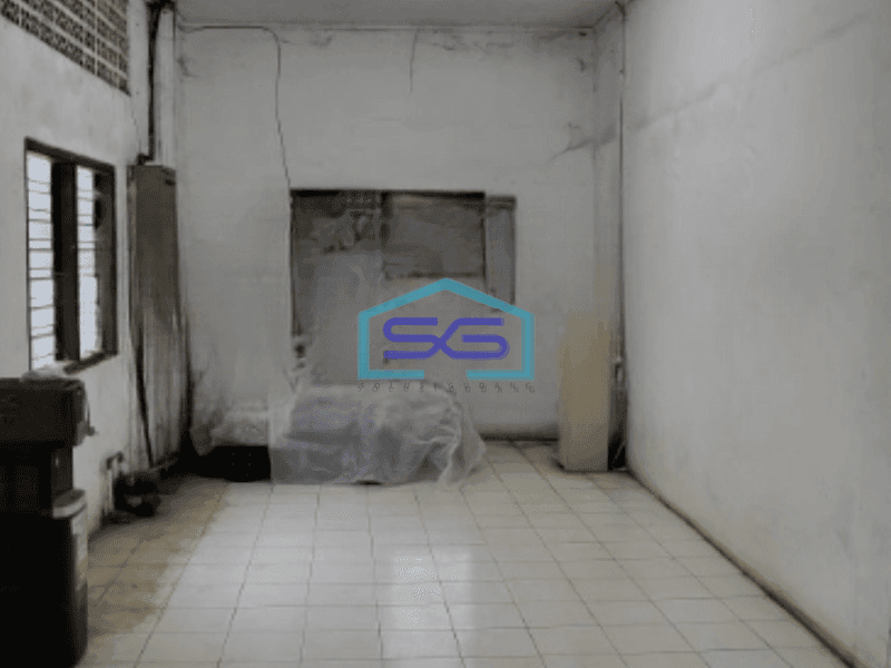 Dijual Cepat Pabrik Lokasi Strategis di Pinggir Jalan Raya Cengkareng Jakarta Barat