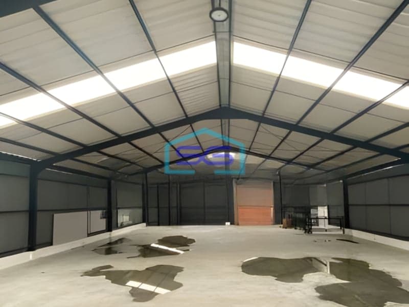 Dijual Gudang Akses Container 40 Feet Luas Bangunan  1013 m²  di Tangerang