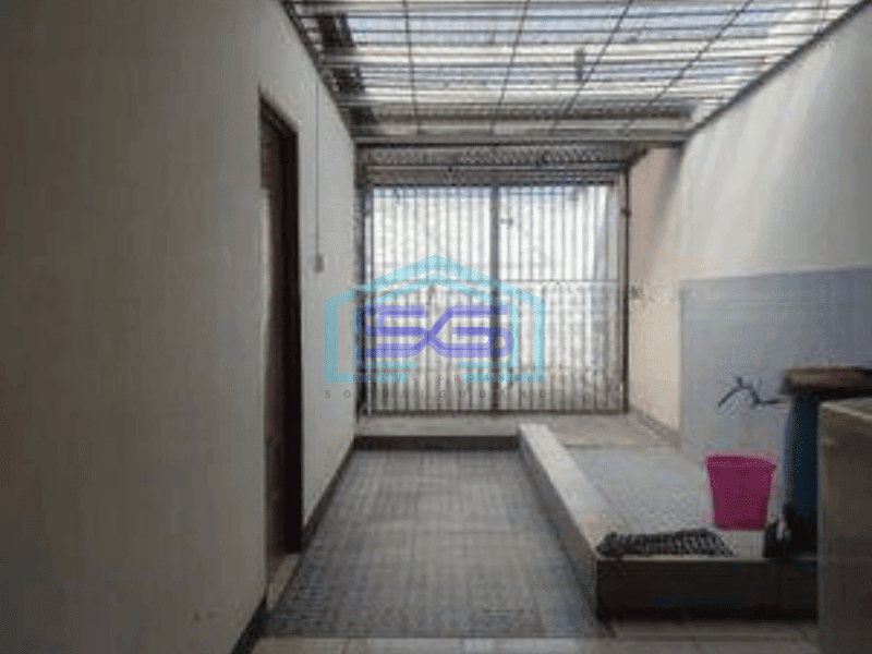 Dijual Ruko Mainroad Sangat Strategis di Surya Sumantri