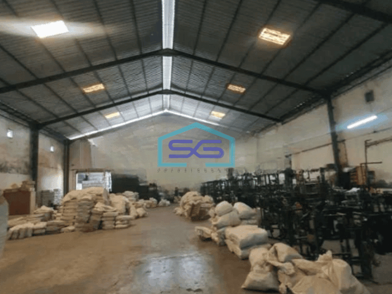 Disewakan Gudang Akses Container di Sukoharjo Luas Bangunan 3000 m²