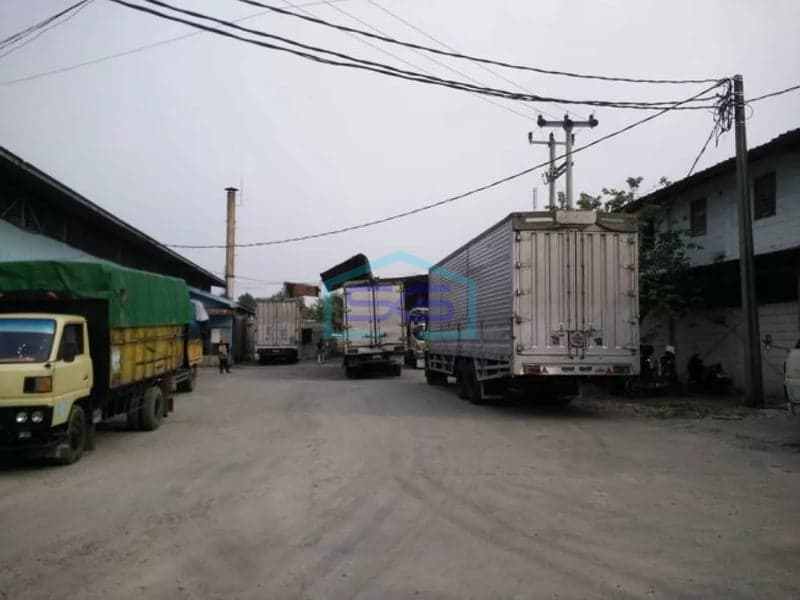 Disewakan gudang di cibinong luas 33 ha