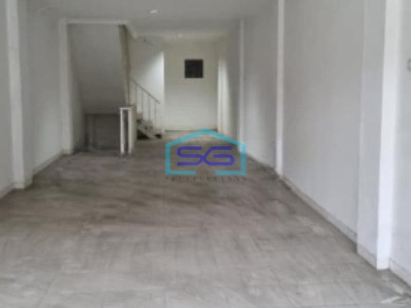 Dijual Ruko 3 Lantai Lokasi di Tambora Jakarta Barat LB 200m2