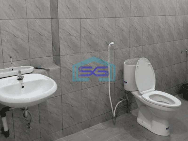 Disewakan Ruko Cocok Untuk Gudang di Taman Kopo Indah Bandung