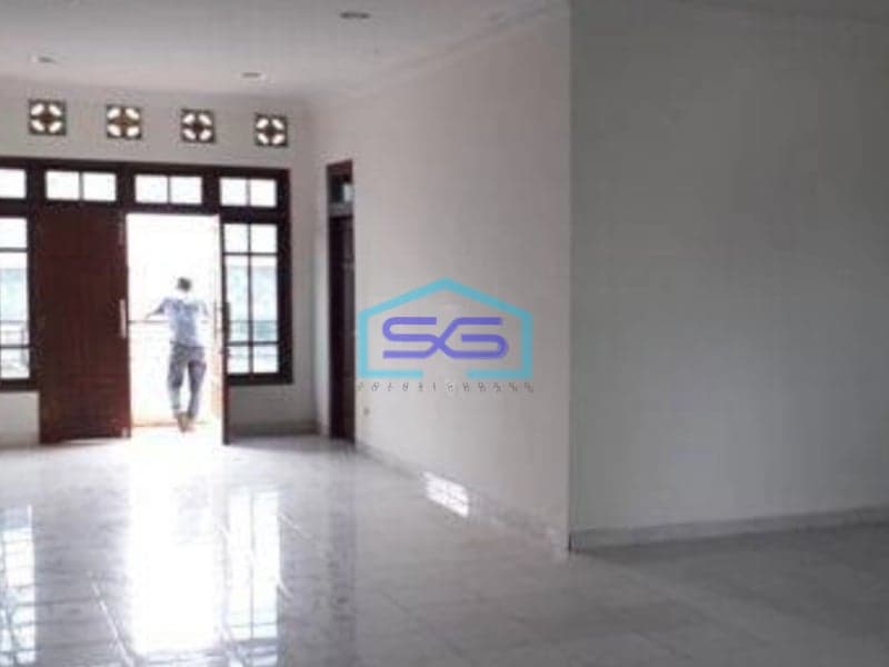 Disewakan Ruko Besar Cocok Kantor/Usaha Tepi Jalan Utama LT 482m2 Yogyakarta