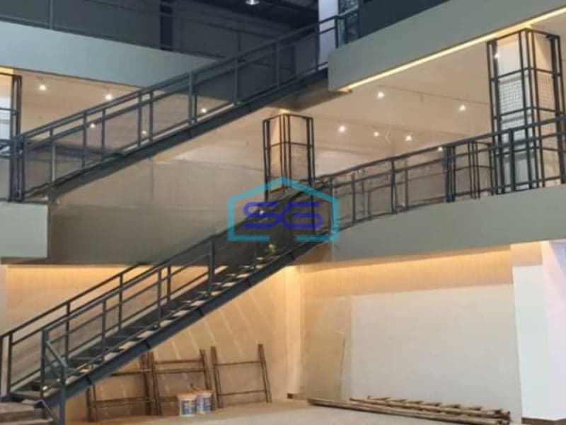 Disewakan Ruang Usaha Luas Tanah  1200 m² di Semarang Barat Lokasi Strategis