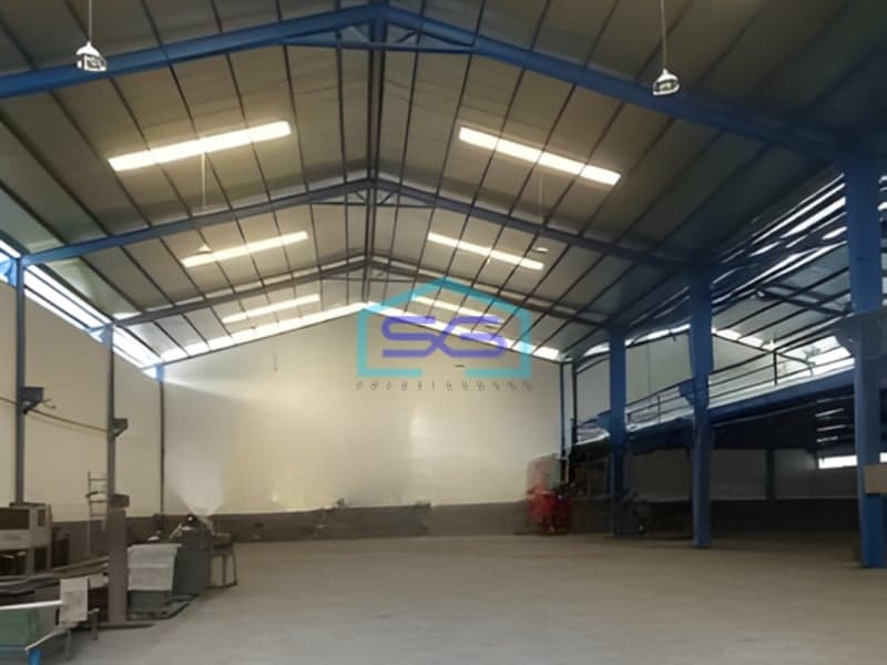 Disewakan Pabrik di Cikarang Barat bekasi Bangunan Siap Pakai LT 3100m2