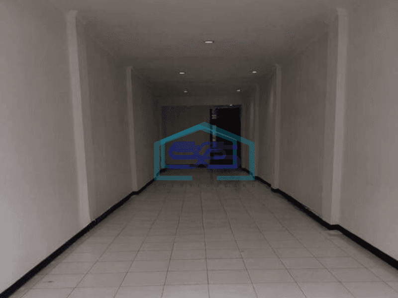 Disewakan Ruko 3 Lantai di Cicadas Bandung Jawa Barat