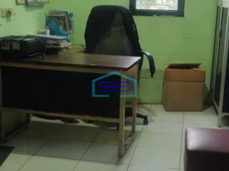 Dijual Ruko 3 Lantai Luas Tanah  180 m² Lokasi Tambora Jakarta Barat