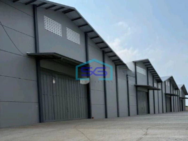 Disewakan Gudang Komplek Pergudangan Kawasan Industri Gatotsubroto, Kota Semarang Luas Bangunan  3605 m²