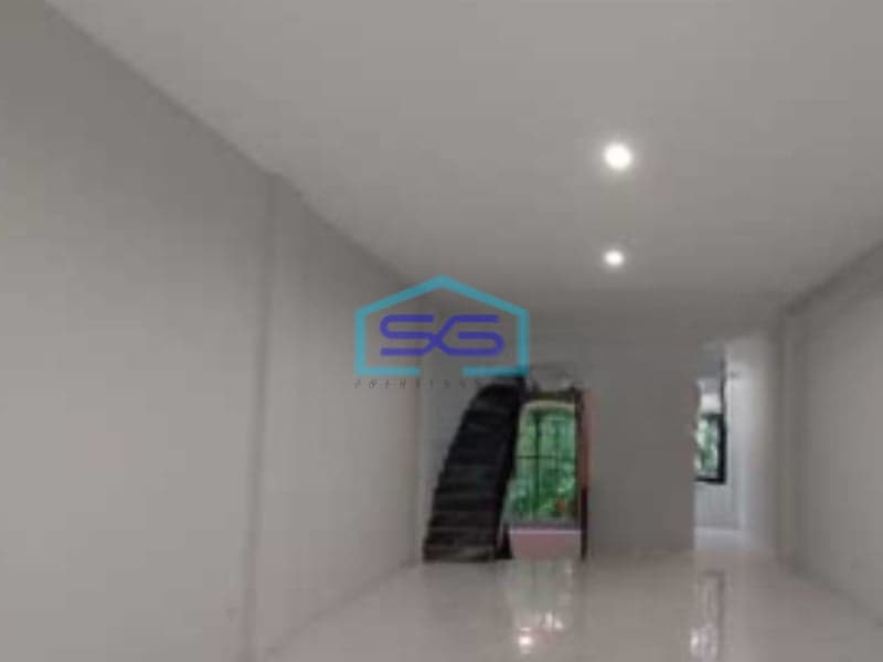 Dijual Ruko 3 Lantai Luas Bangunan 200 m² di Jelambar Jakarta Barat